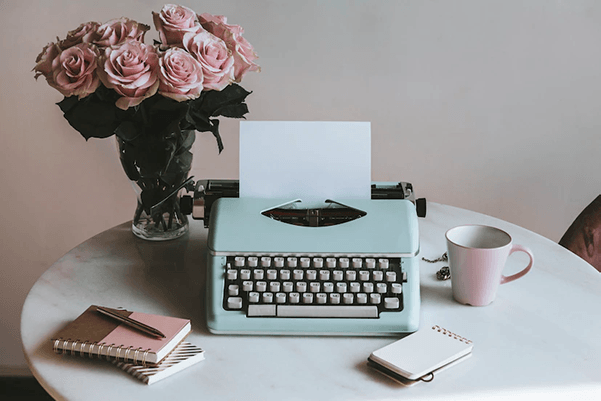 تفاوت مولف با نویسنده